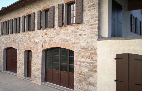 finestre e scuri in legno Luvisoto serramenti